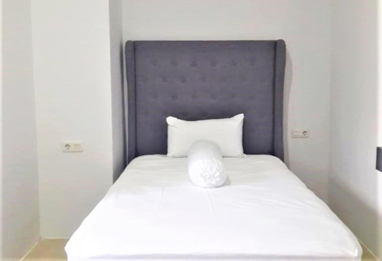 باليمبانغْ Azalia Residence المظهر الخارجي الصورة