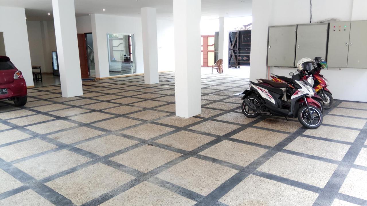 باليمبانغْ Azalia Residence المظهر الخارجي الصورة